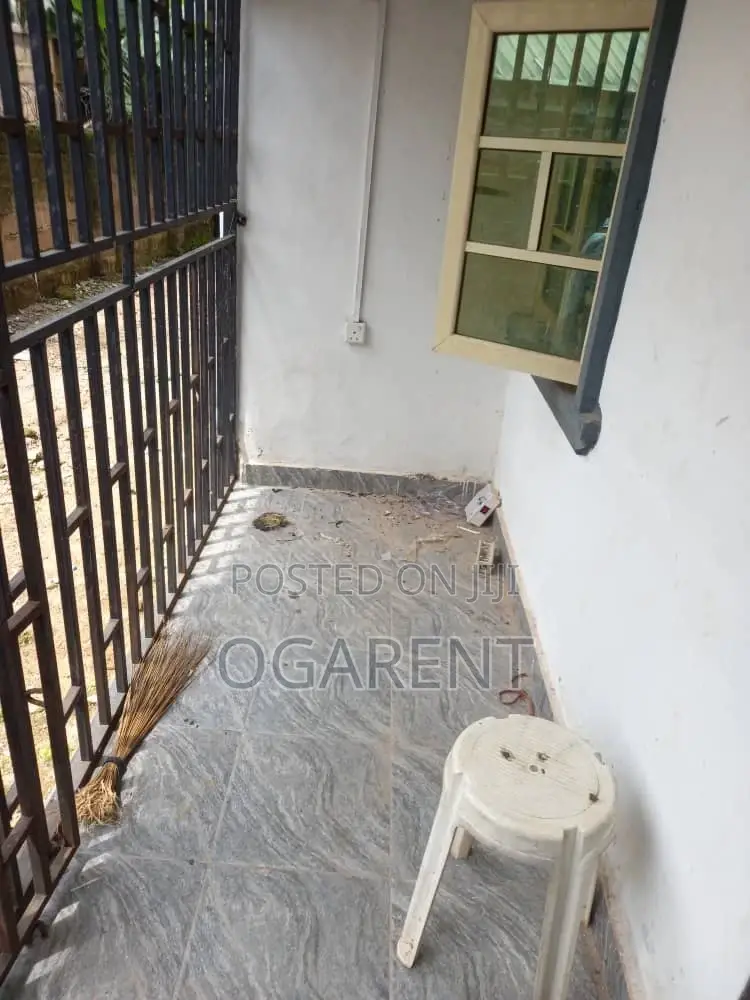 Furnished 3bdrm Apartment in Fanuolu Street Off, Benin City for rent in Benin City