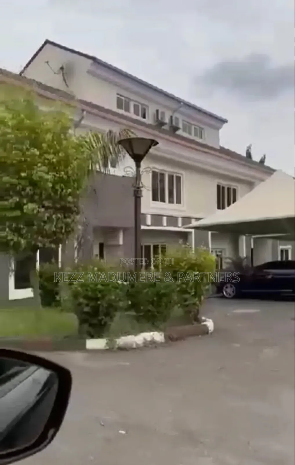 20bdrm Maisonette in Gwarinpa , Life Camp for sale in Life Camp