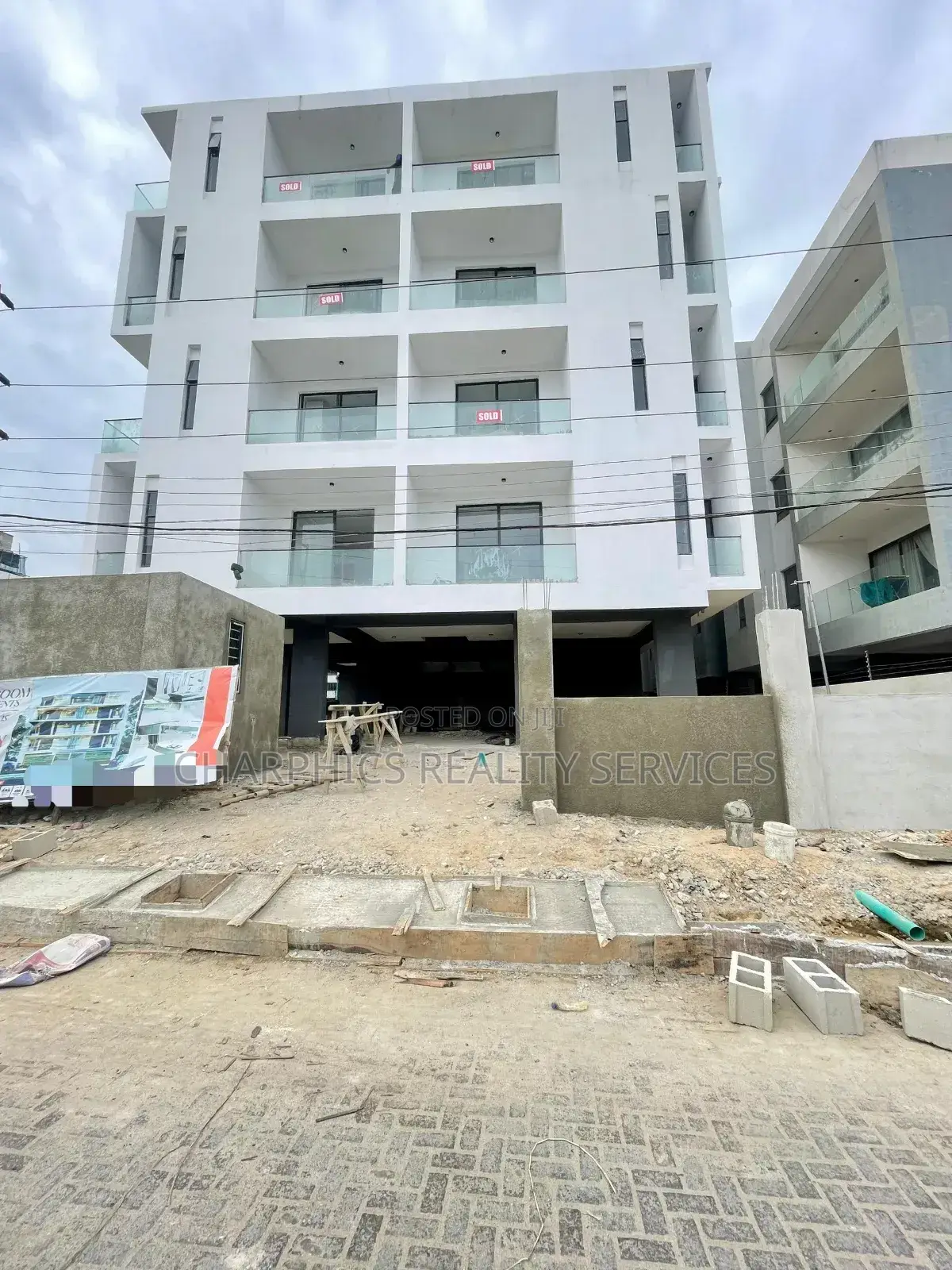 2bdrm Apartment in Ikate for sale in Ikate