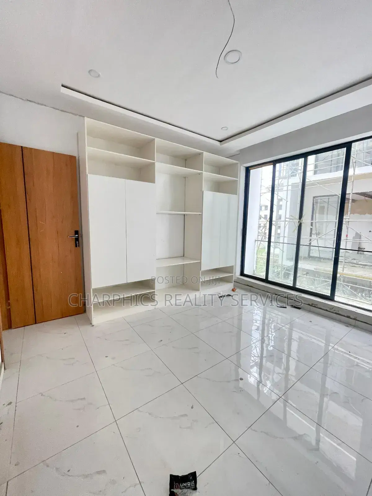 2bdrm Apartment in Ikate for sale in Ikate
