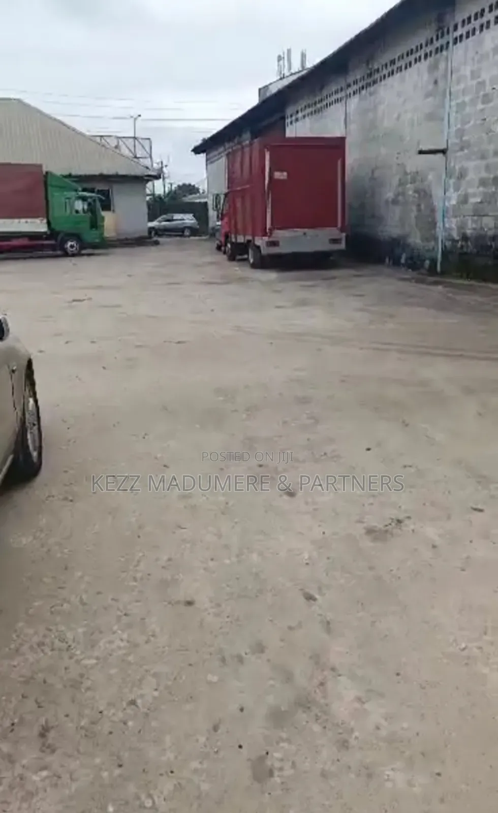 For Sale : A 1000 SQMTRS Warehouse in Trans Amadi , Ph in Port-Harcourt