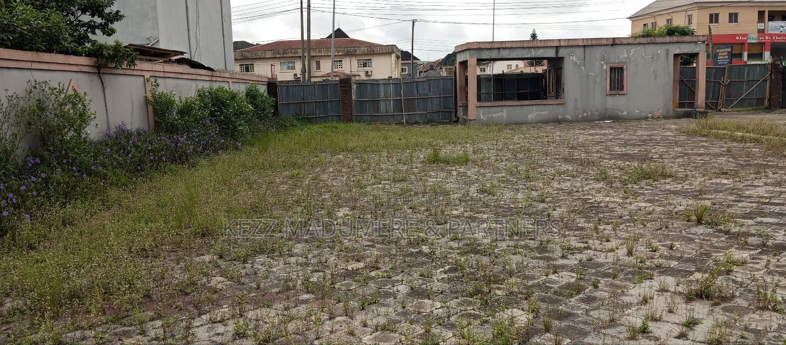 To Let/ Lease: 2 Plots Major Dr Peter Odili Rd in Port-Harcourt