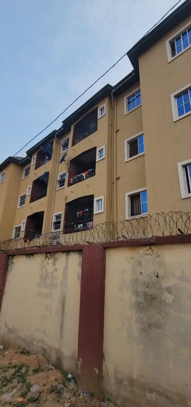 3bdrm Block of Flats in Odudukoko By Ebony for sale in Enugu