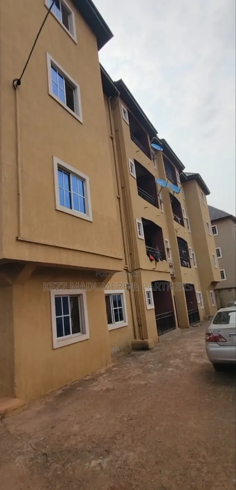 3bdrm Block of Flats in Odudukoko By Ebony for sale in Enugu