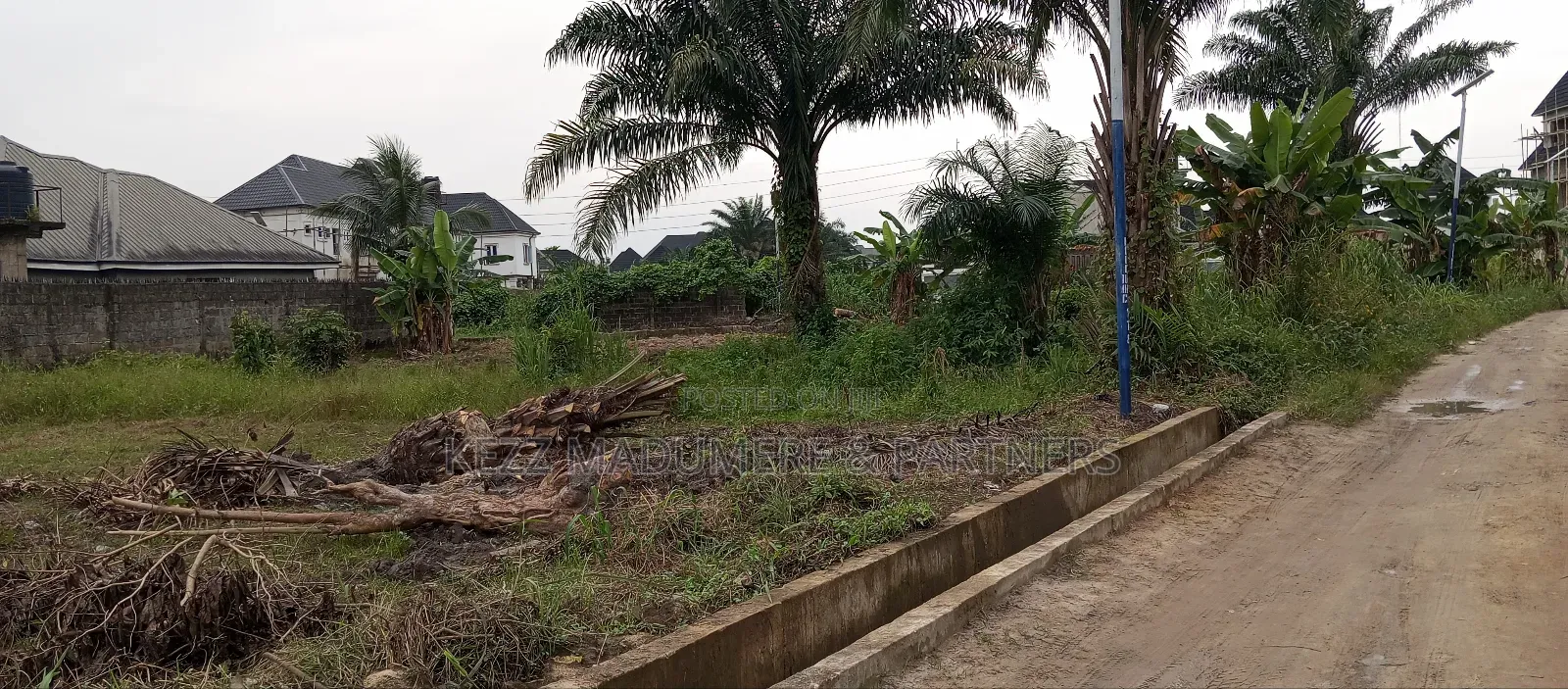 For Sale : 11⁄4 Plots at Radio Estate, Nta Road in Port-Harcourt