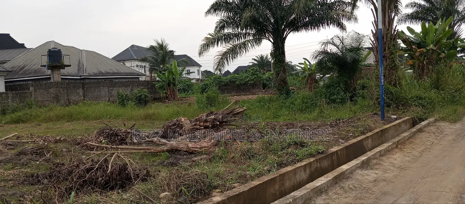 For Sale : 11⁄4 Plots at Radio Estate, Nta Road in Port-Harcourt
