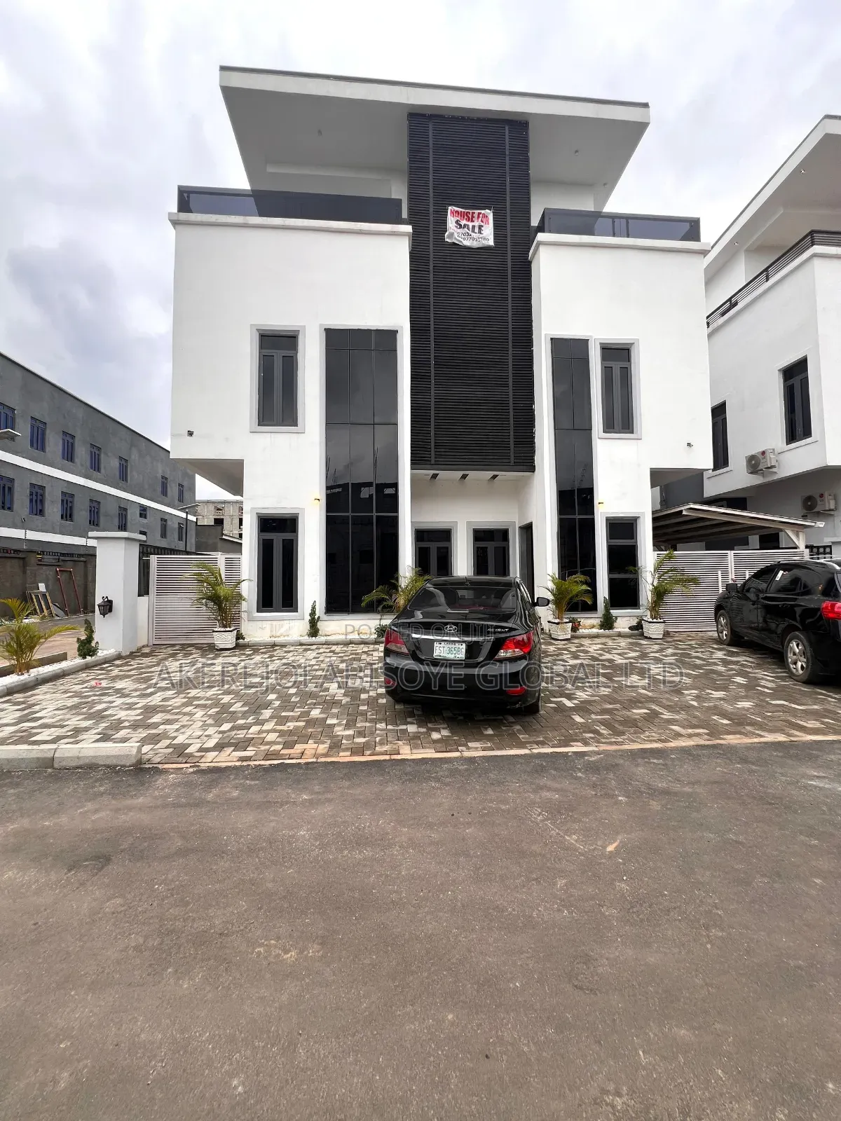 4bdrm Duplex in Jahi Gilmore Abuja for sale in Jahi