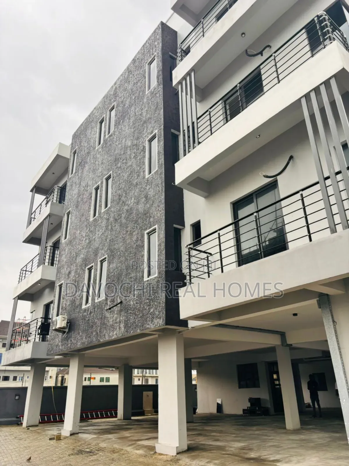 2bdrm Apartment in Ologolo Estate, Lekki for rent in Lekki