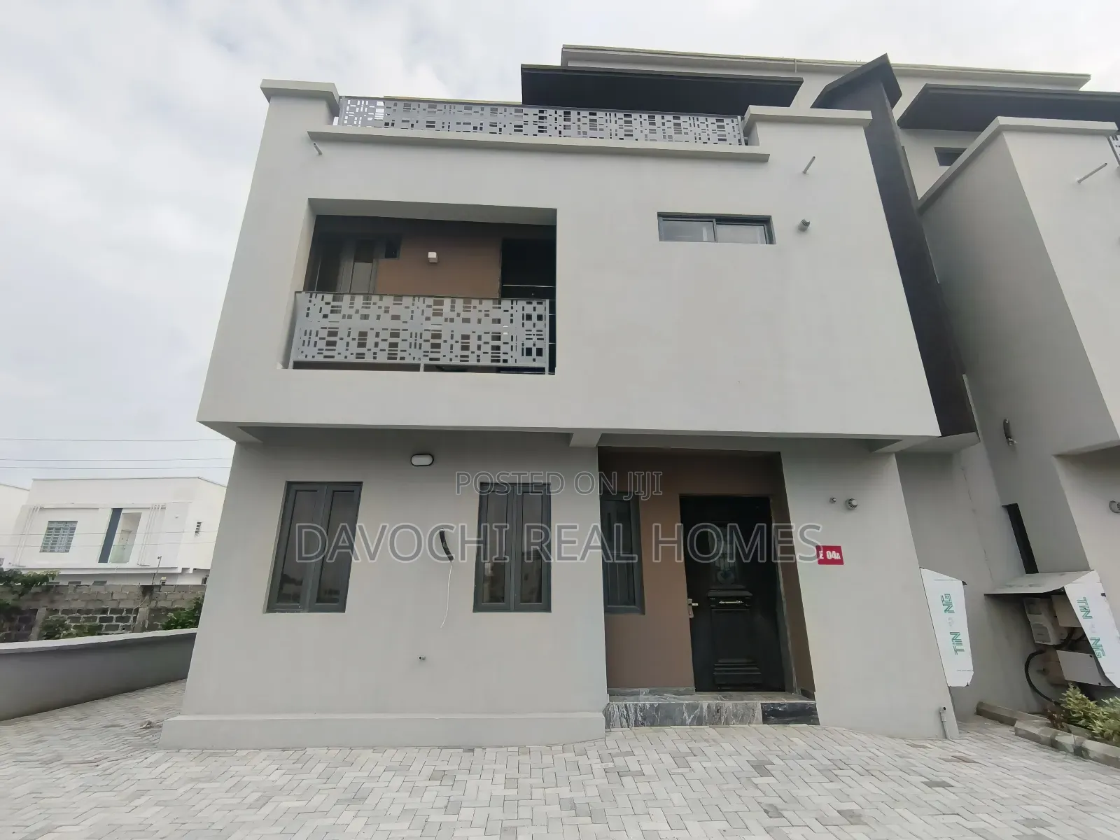 4bdrm Duplex in Lekki Chevron for sale in Lekki
