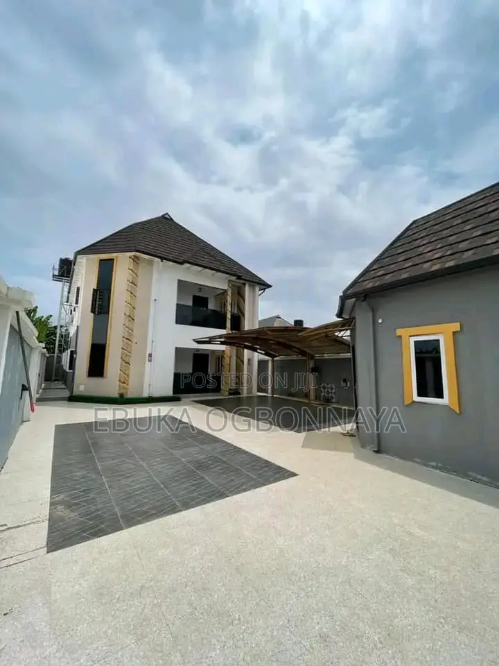 4bdrm Duplex in Mbodo, Obio-Akpor for sale in Obio-Akpor