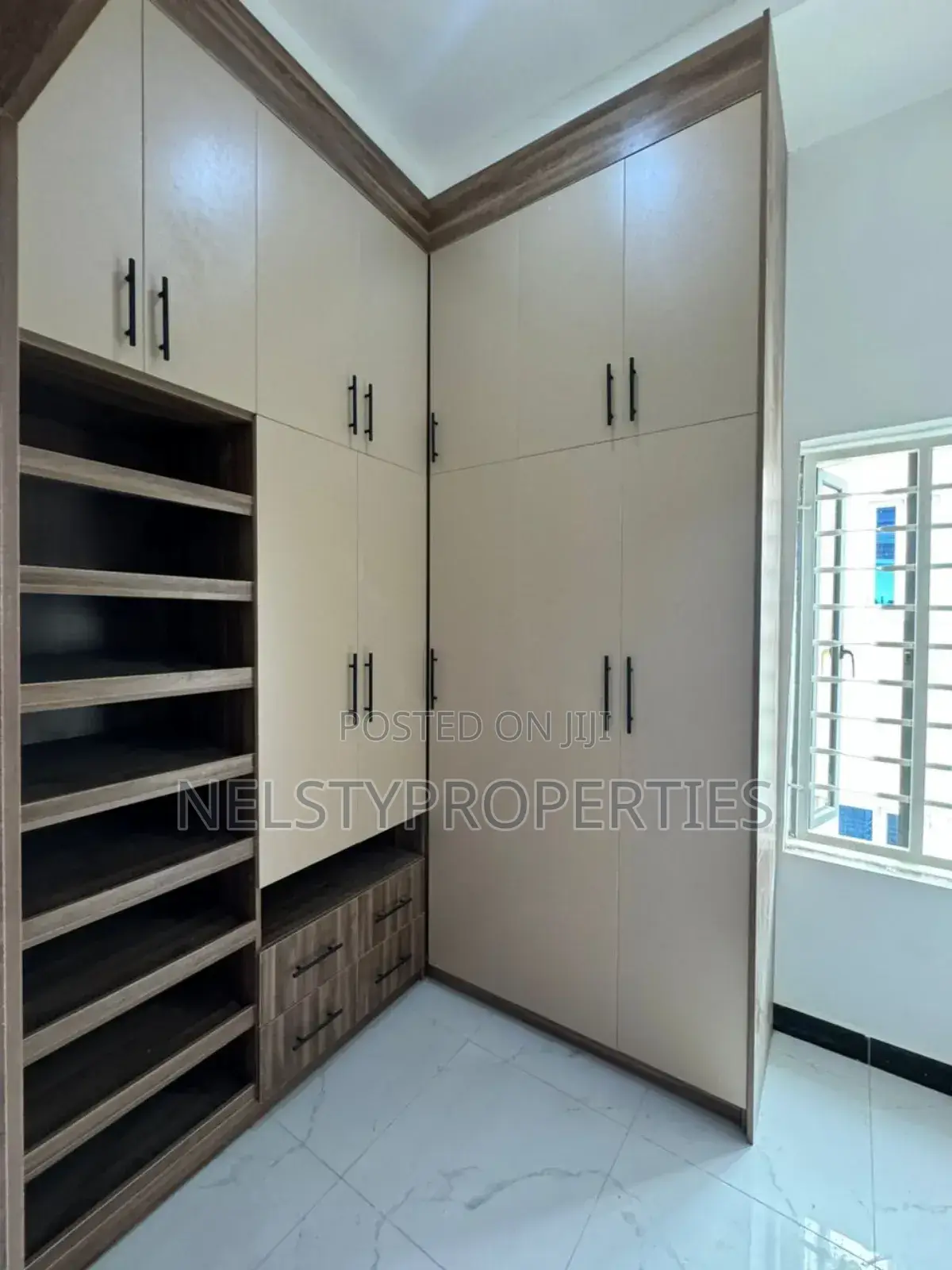 6bdrm Duplex in Efab Metropolis, Gwarinpa for Sale in Gwarinpa