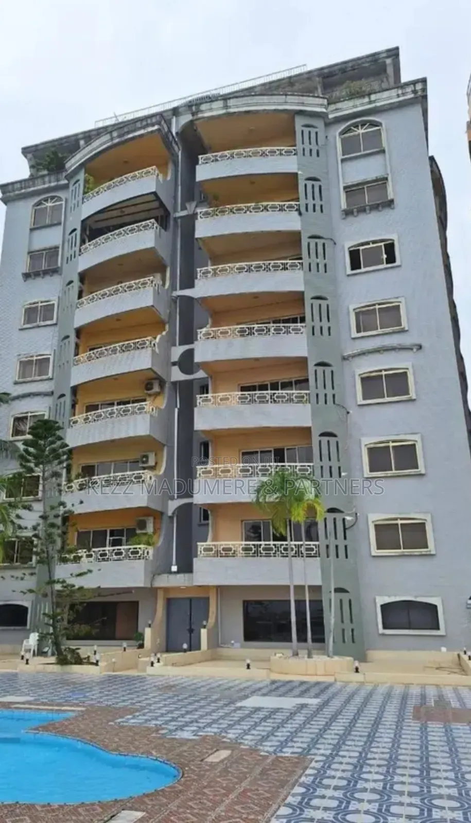19bdrm Block of Flats in Off Ajose Adeogun Rd for sale in Victoria Island