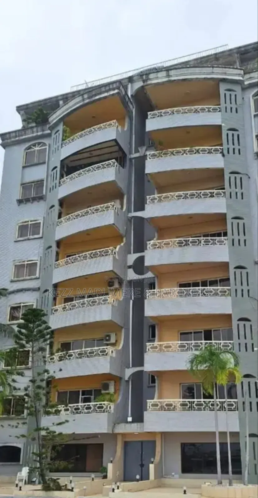 19bdrm Block of Flats in Off Ajose Adeogun Rd for sale in Victoria Island