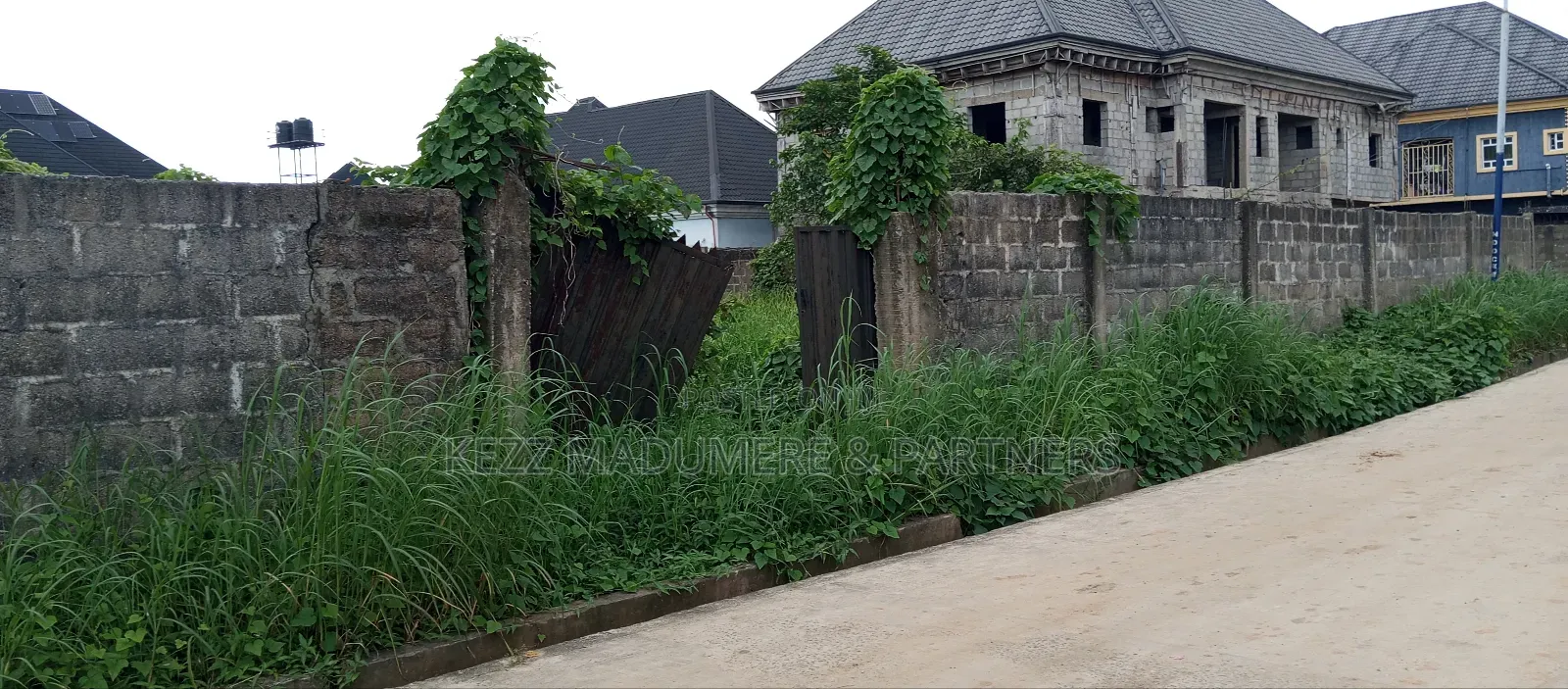 For Sale: 4 Fenced Plots at Cocaine Estate, Rumuogba , Ph in Port-Harcourt