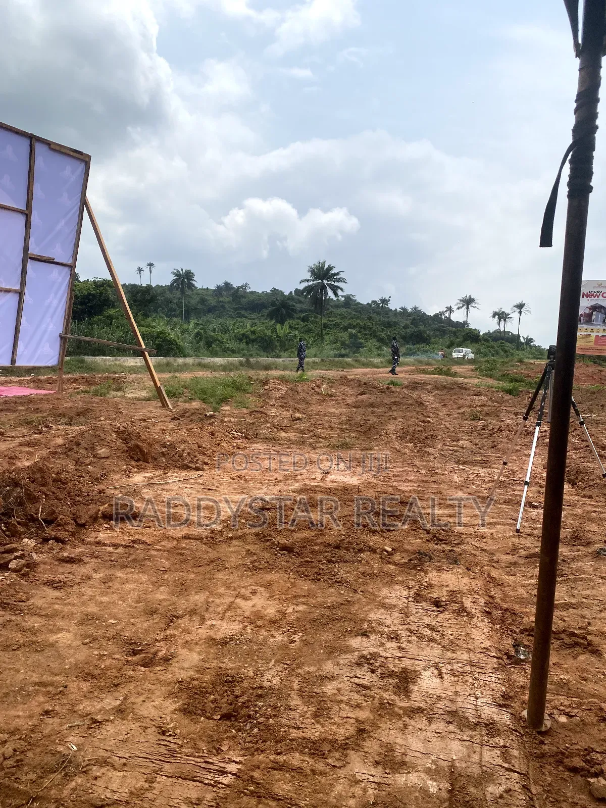 A Buy And Build Property Facing The Expressway At Ago Iwoye in Ijebu Ode