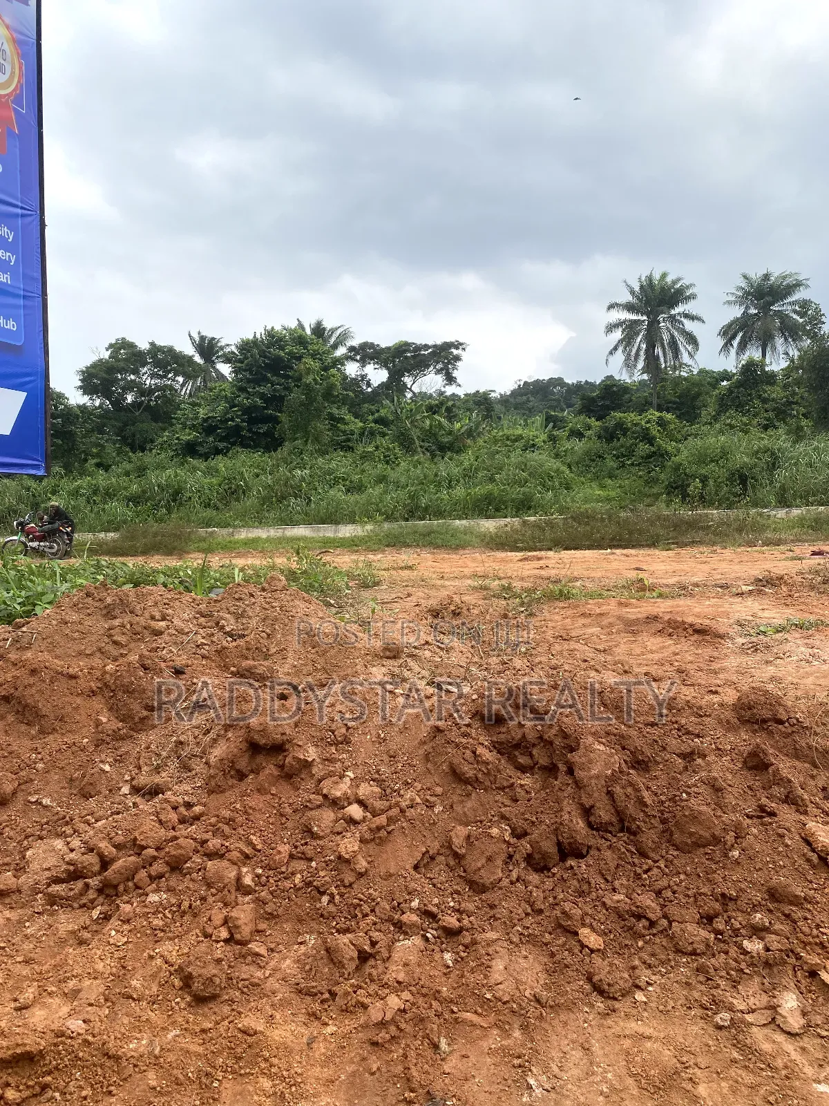 A Buy And Build Property Facing The Expressway At Ago Iwoye in Ijebu Ode
