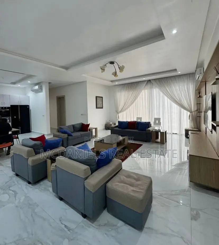 2bdrm Apartment In Lekki Phase 1 For Sale in Lekki Phase 1