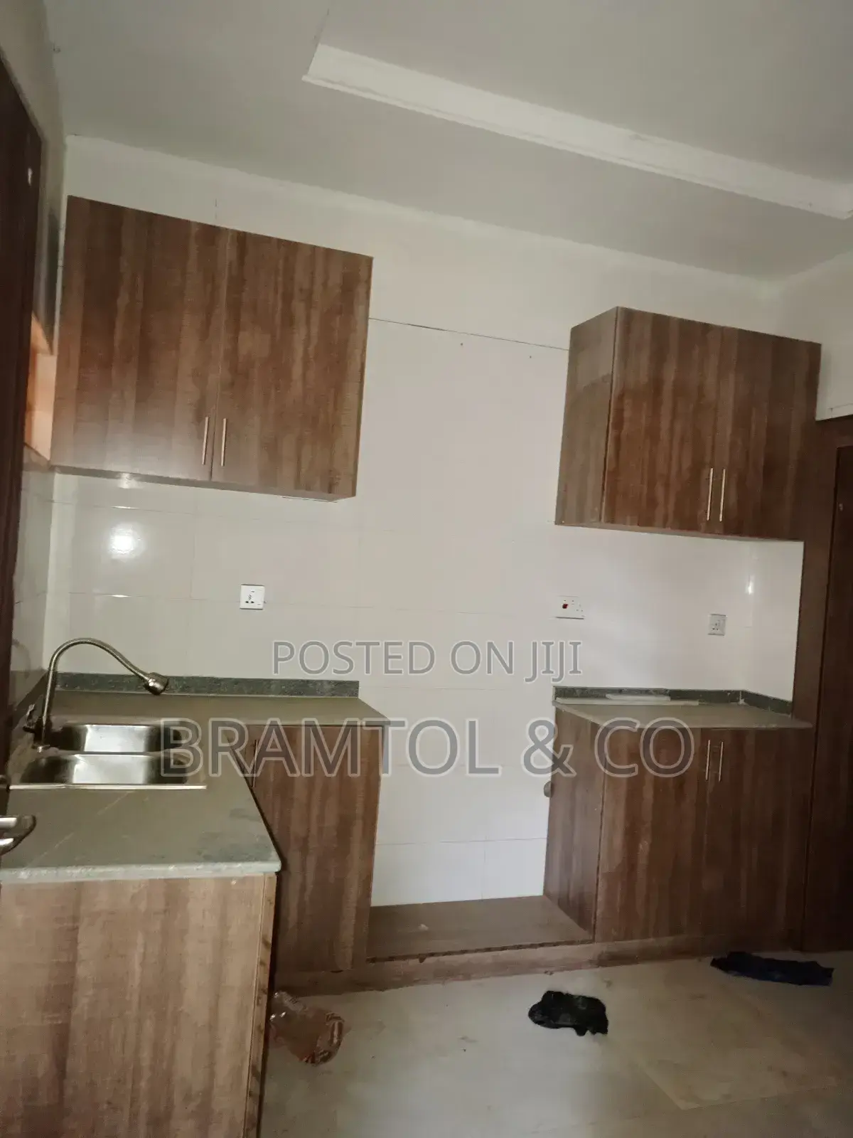 3bdrm Block of Flats in Life Camp for rent in Life Camp