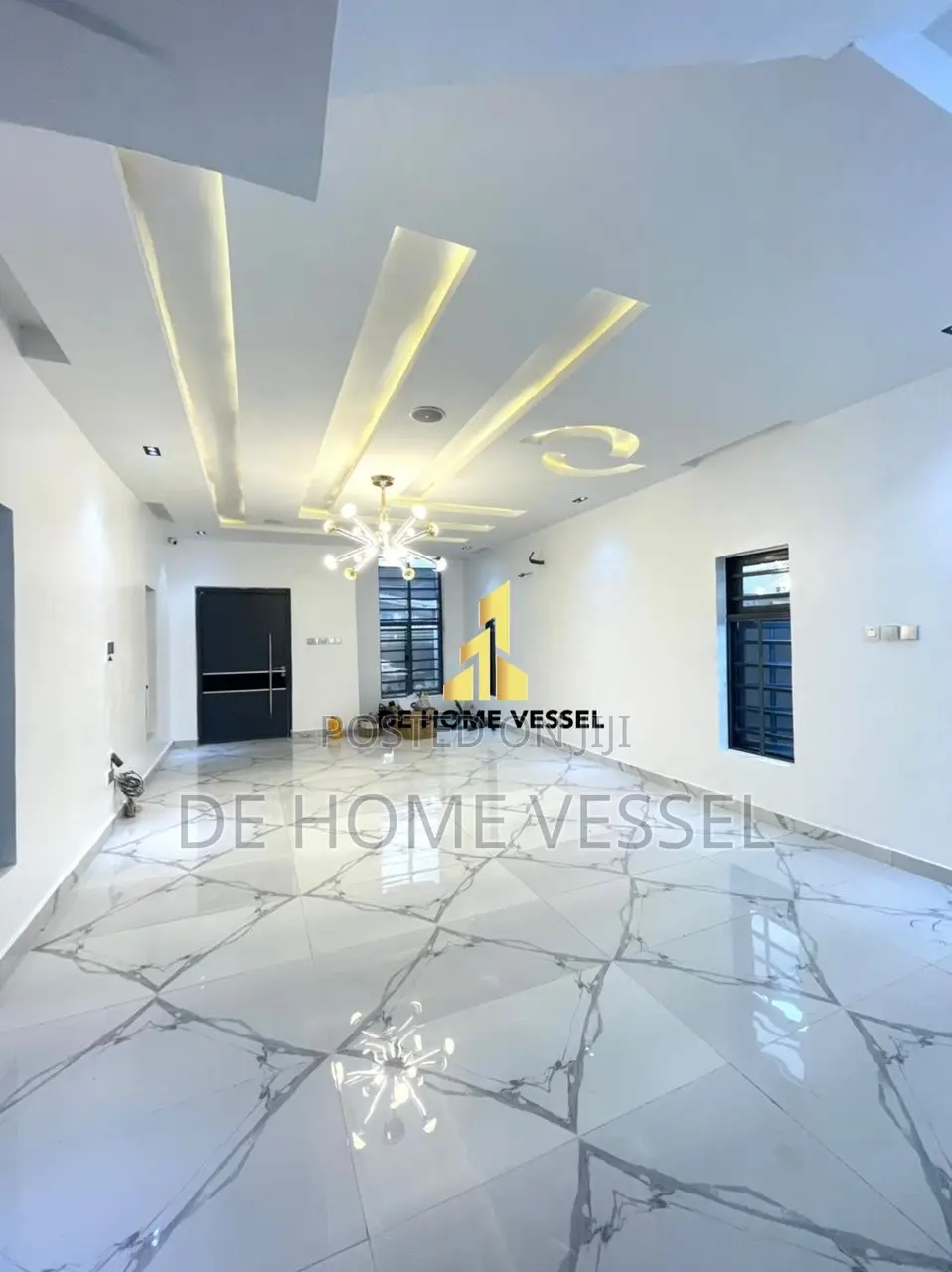 5bdrm Duplex in Lekki for sale in Lekki