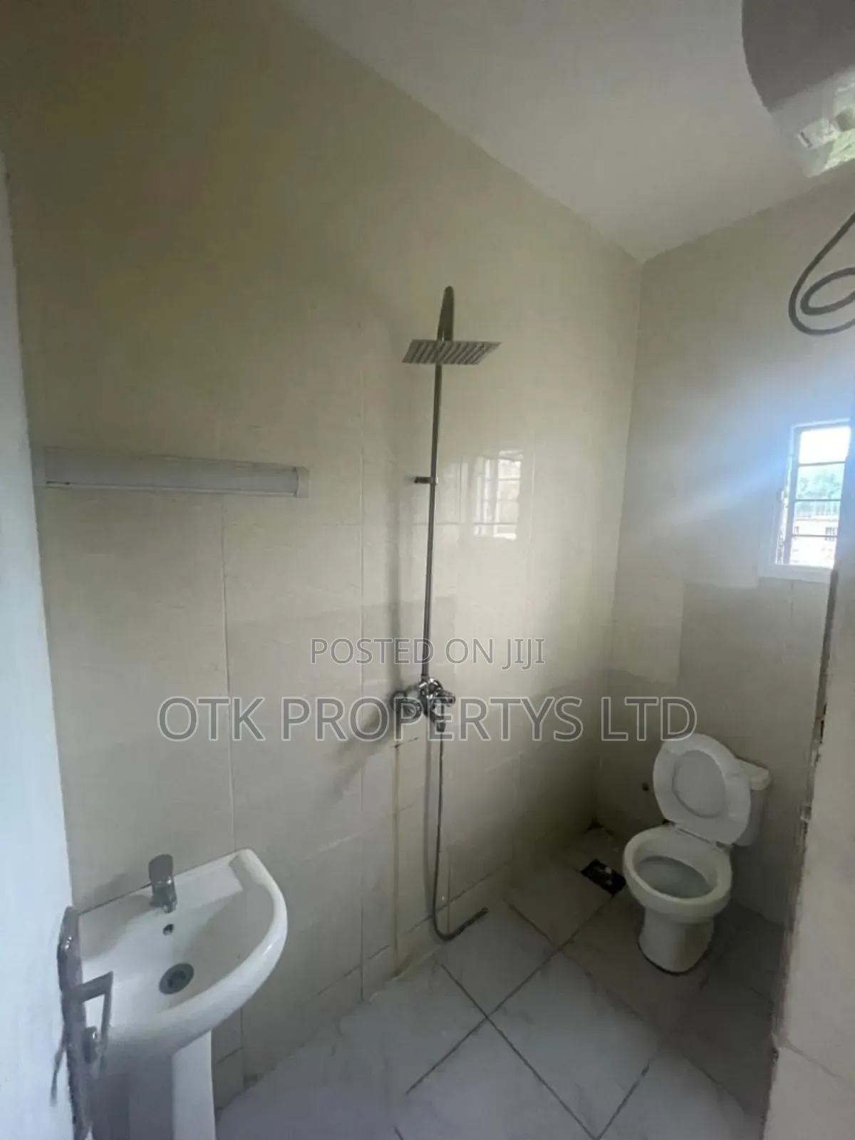 Furnished 4bdrm Duplex in After Nnpc Filling for rent in Guzape District