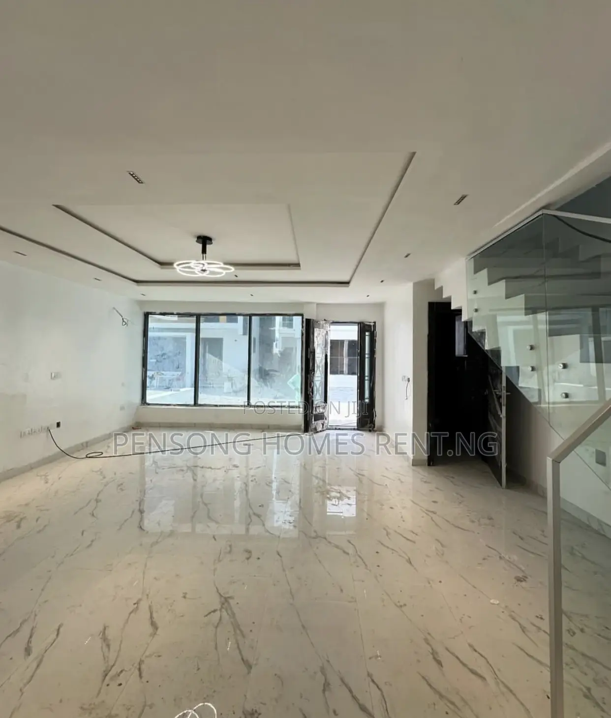 4bdrm Duplex in Chevy View Estate, Chevron for rent in Chevron