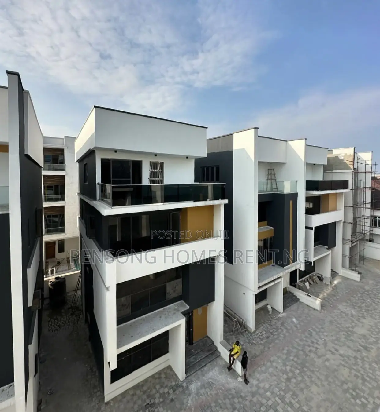 4bdrm Duplex in Chevy View Estate, Chevron for rent in Chevron