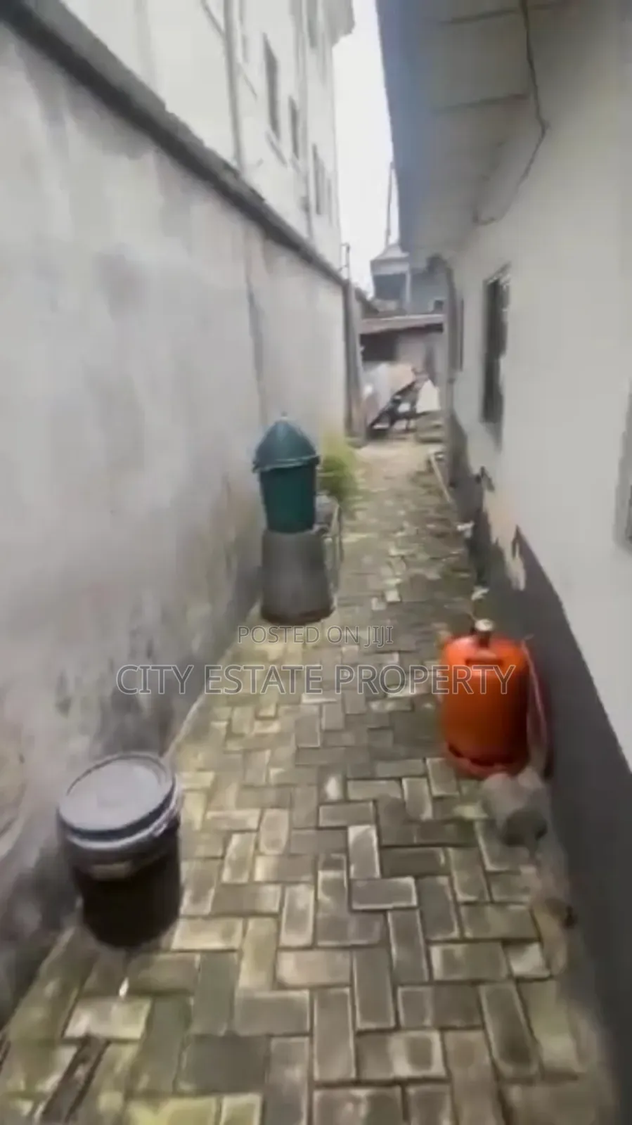 Furnished 6bdrm Bungalow in Wike Close, Port-Harcourt for sale in Port-Harcourt