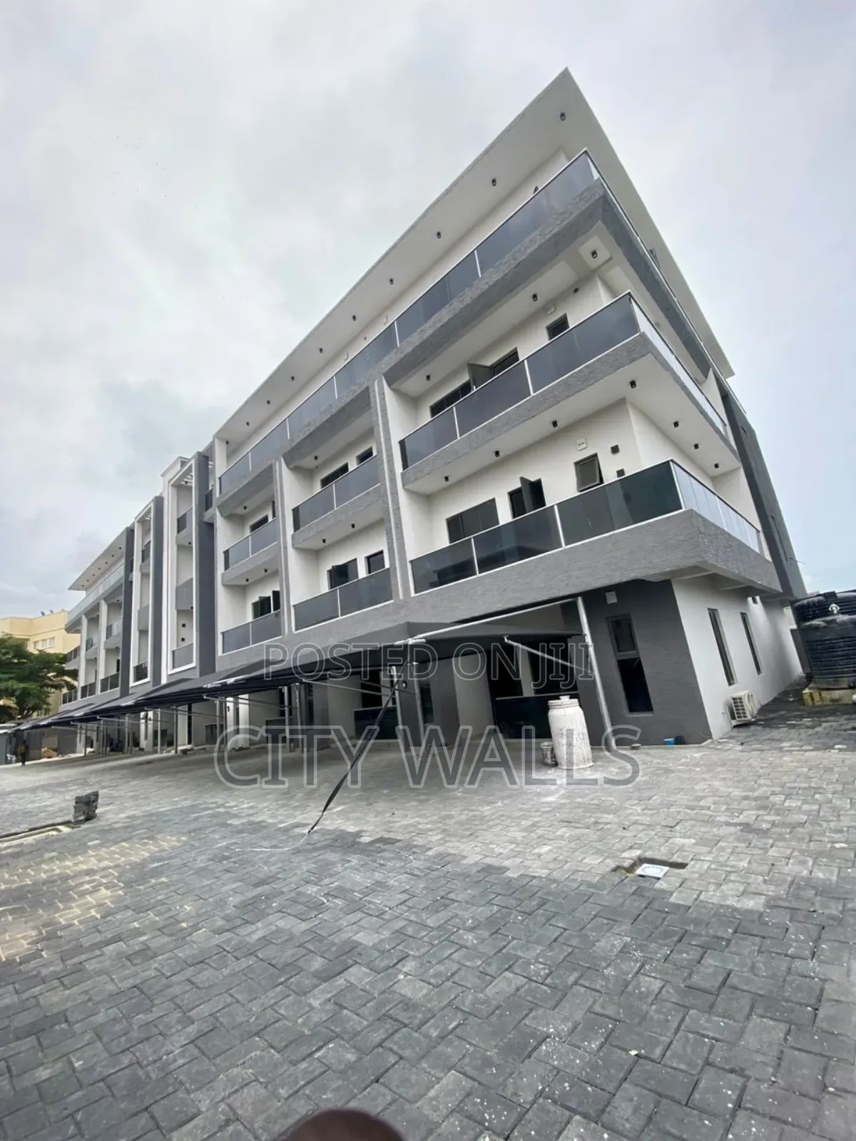 4bdrm Townhouse / Terrace in Victoria Island for rent in Victoria Island