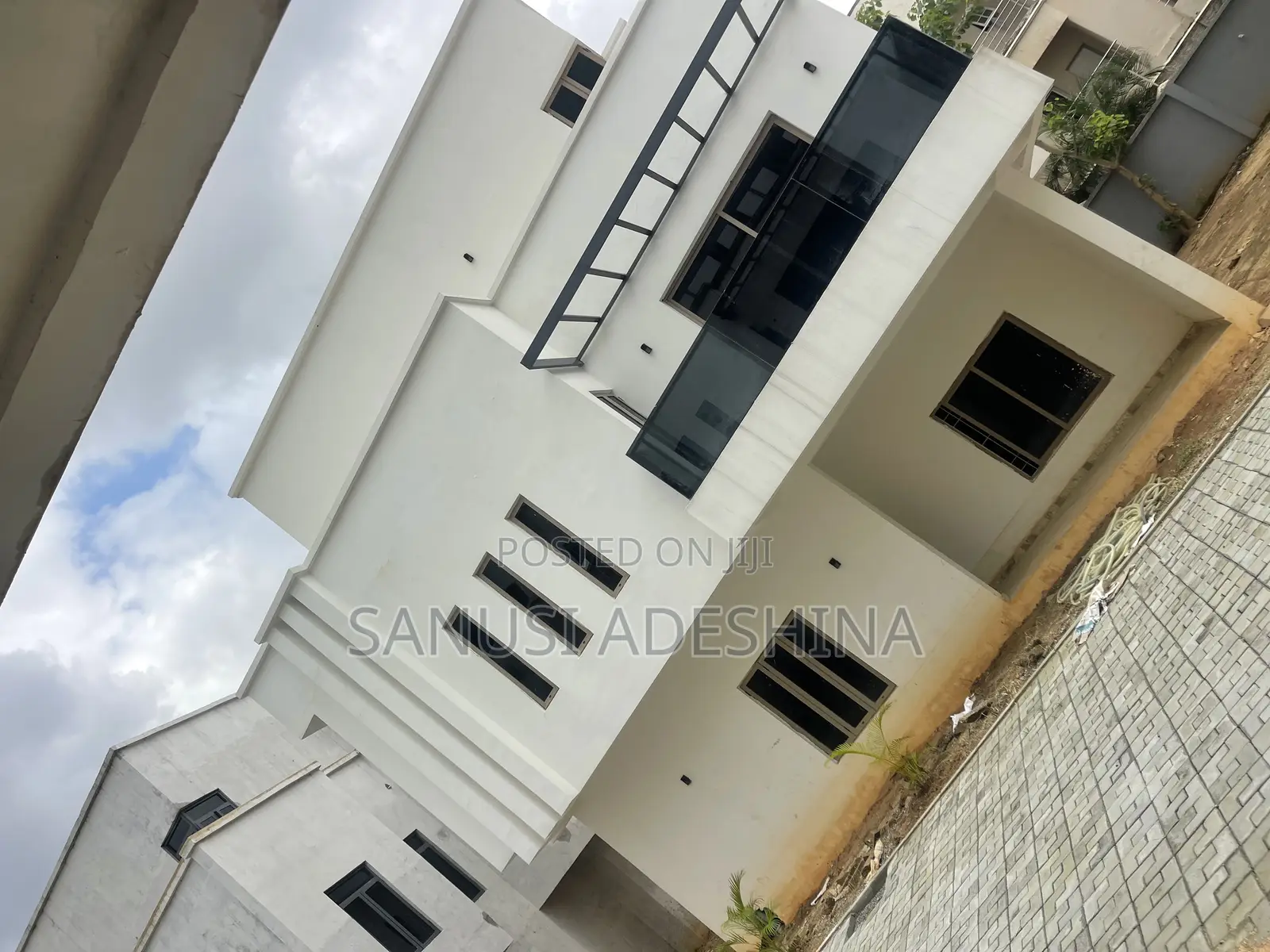 6bdrm Duplex in Katampe Extension At for sale in Katampe