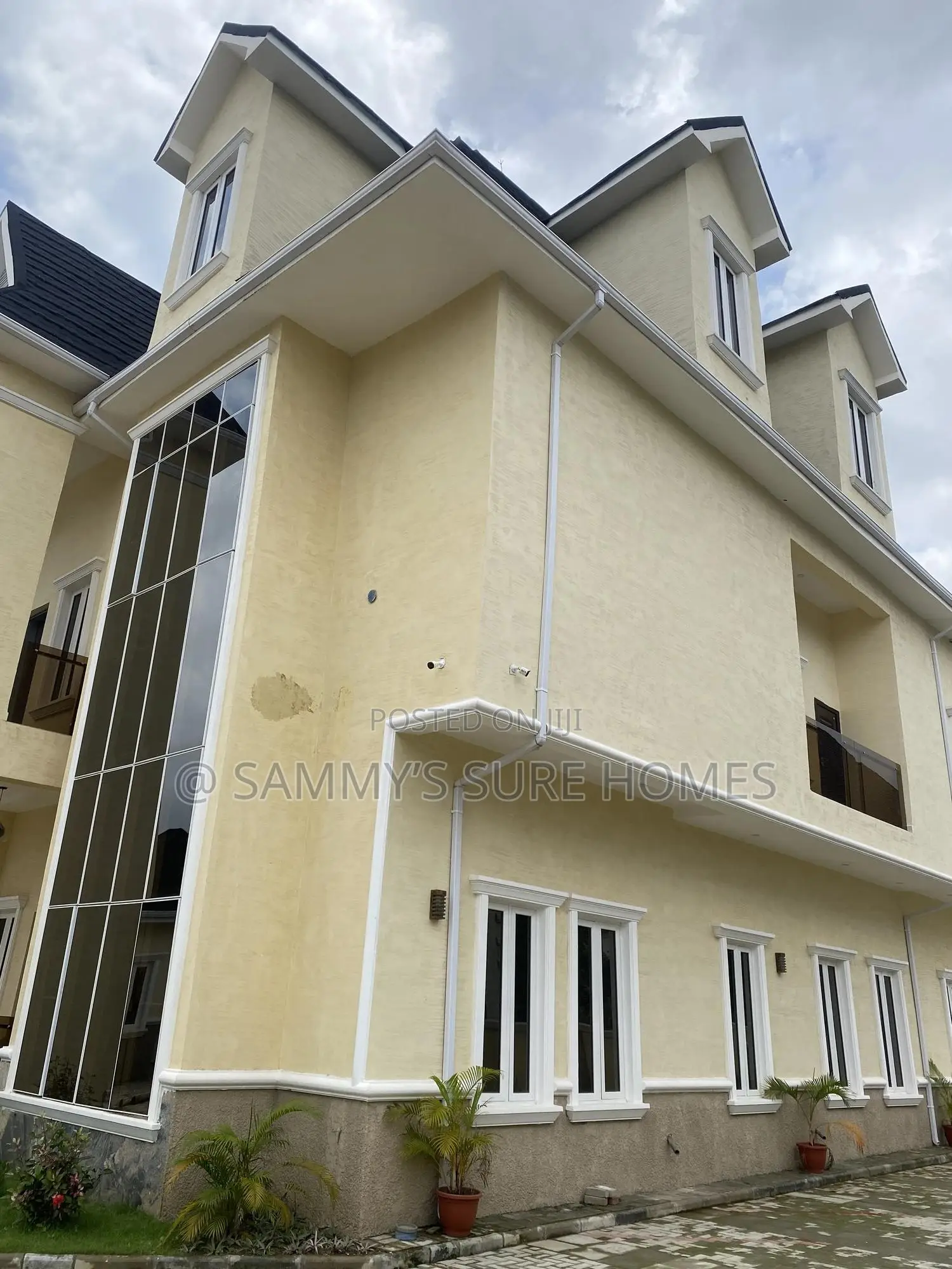 7bdrm Duplex in Efab Metro Polis, Gwarinpa for sale in Gwarinpa