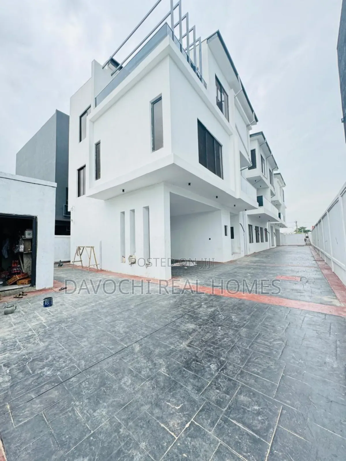 5bdrm Duplex in Lekki Phase One for rent in Lekki