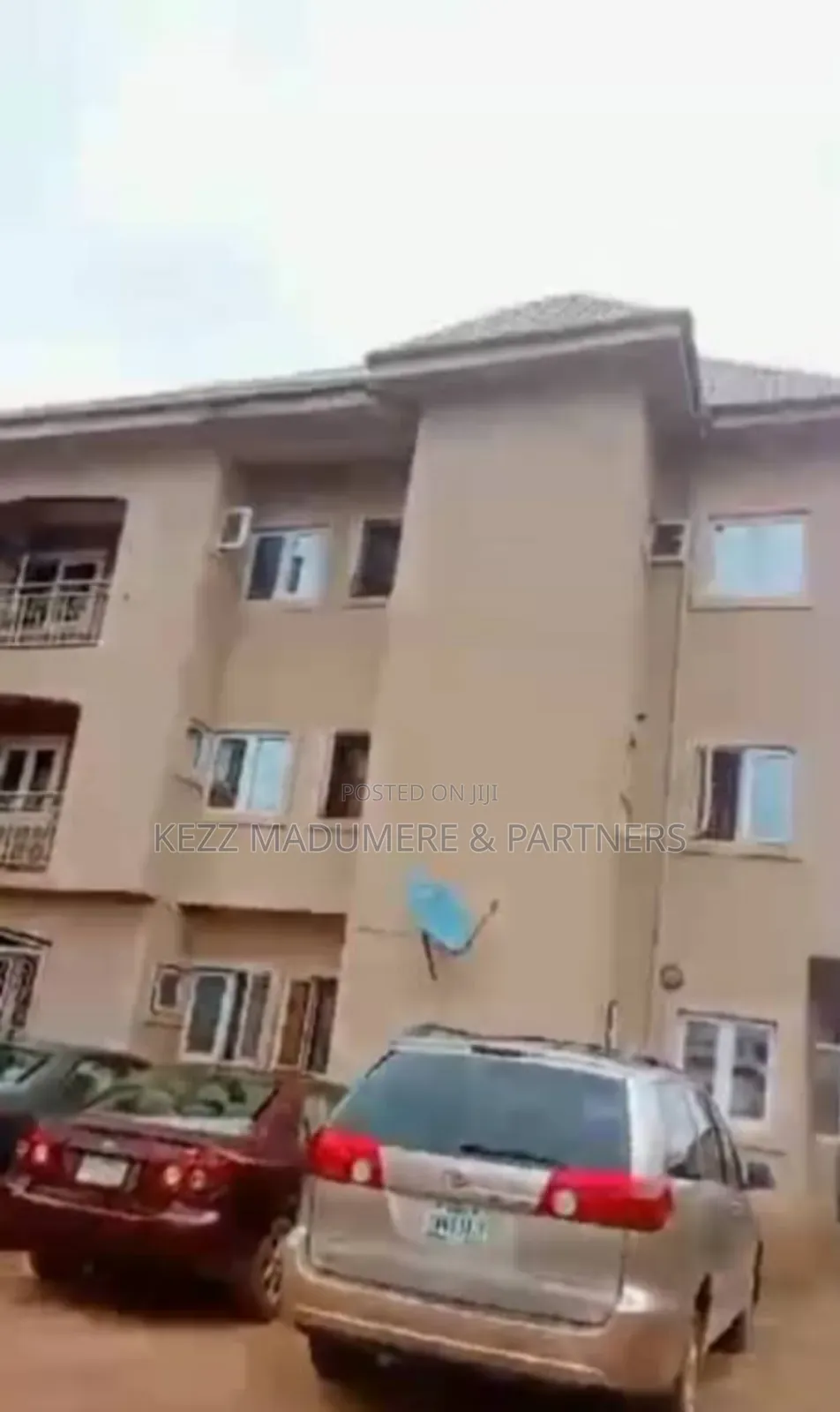 3bdrm Block of Flats in Community Estate for sale in Enugu