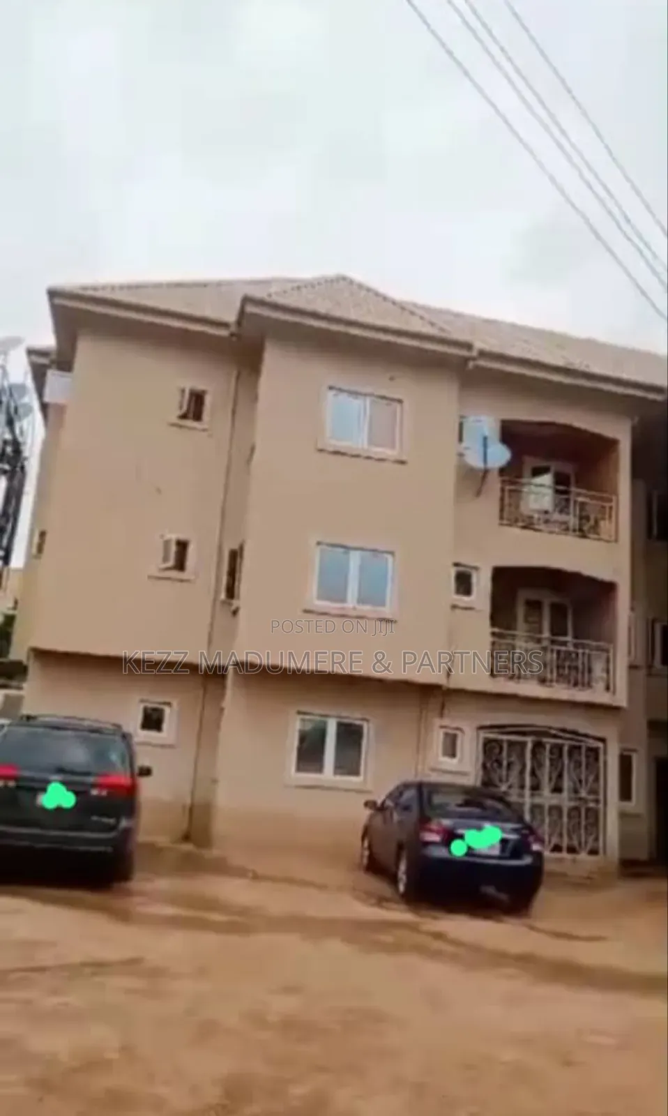 3bdrm Block of Flats in Community Estate for sale in Enugu