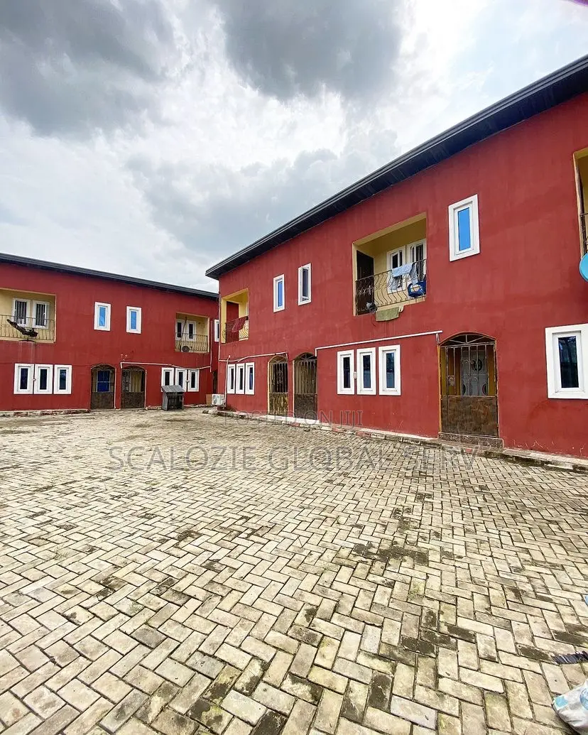 1bdrm Block of Flats in Port-Harcourt for sale in Port-Harcourt