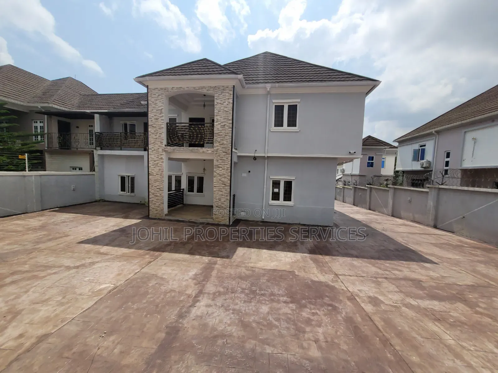 6bdrm Duplex in Naf Valley Estate, Asokoro for sale in Asokoro