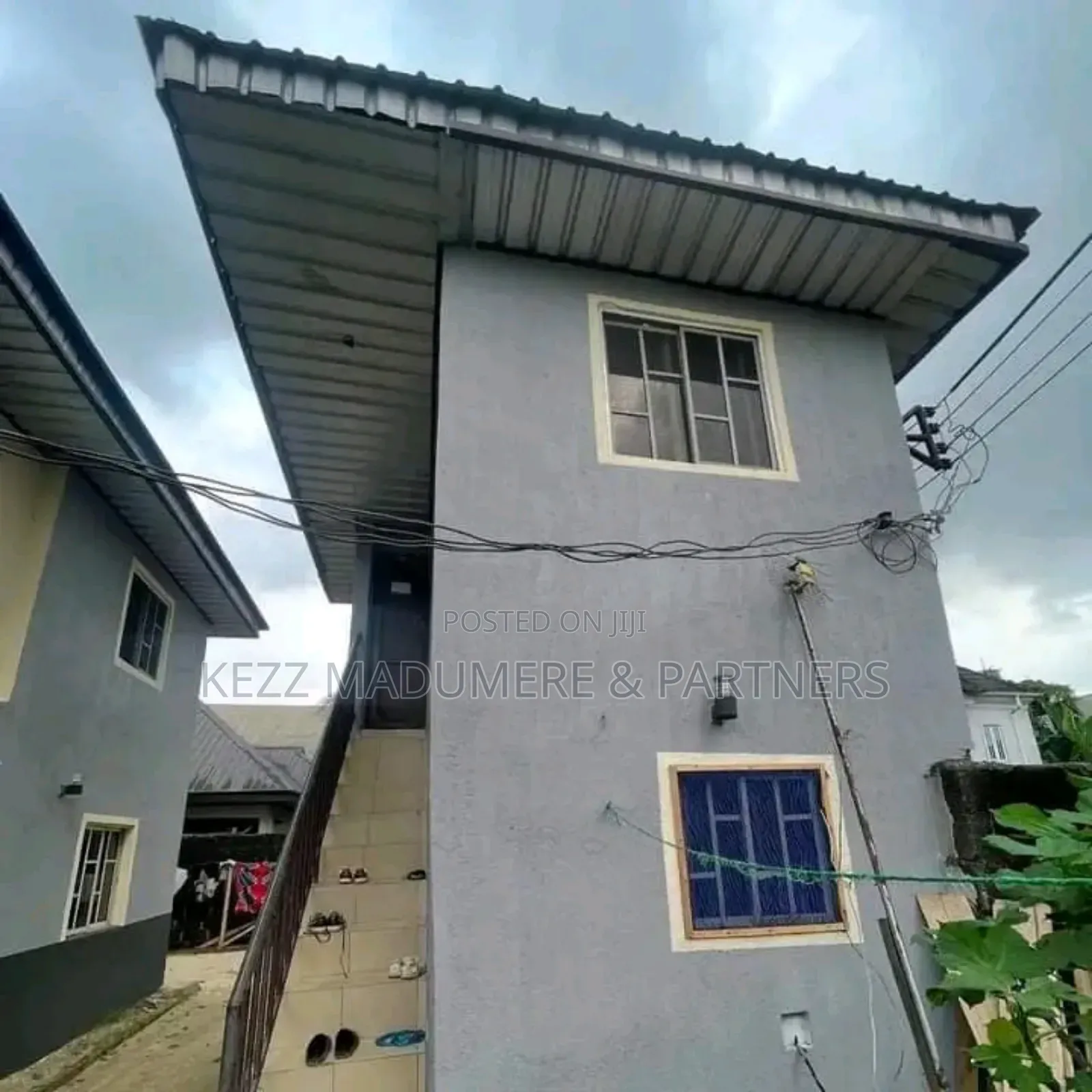 8bdrm Block of Flats in Rumuduru , Eneka , for sale in Port-Harcourt
