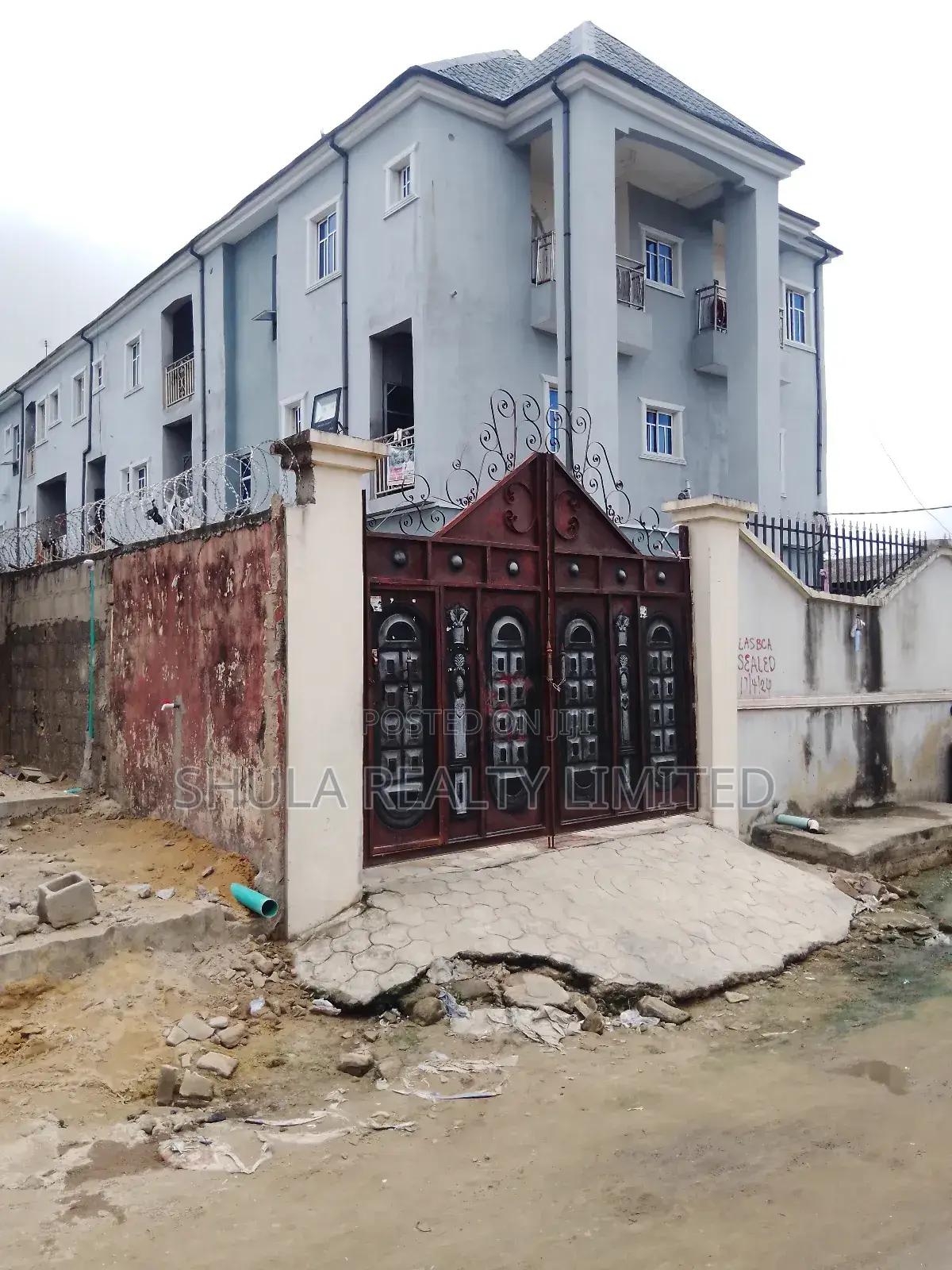 Furnished 20bdrm House in Ajangbadi for sale in Ajangbadi