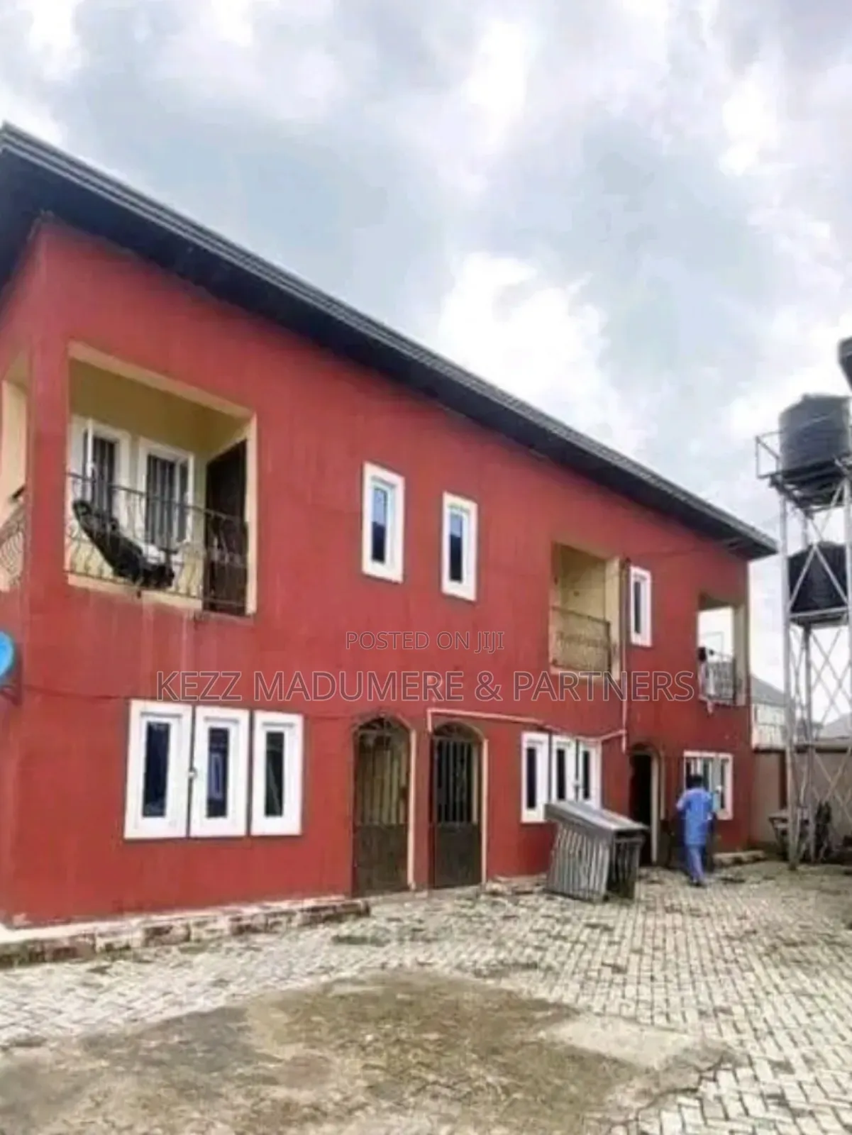 6bdrm Block of Flats in Alakahia , Port for sale in Port-Harcourt