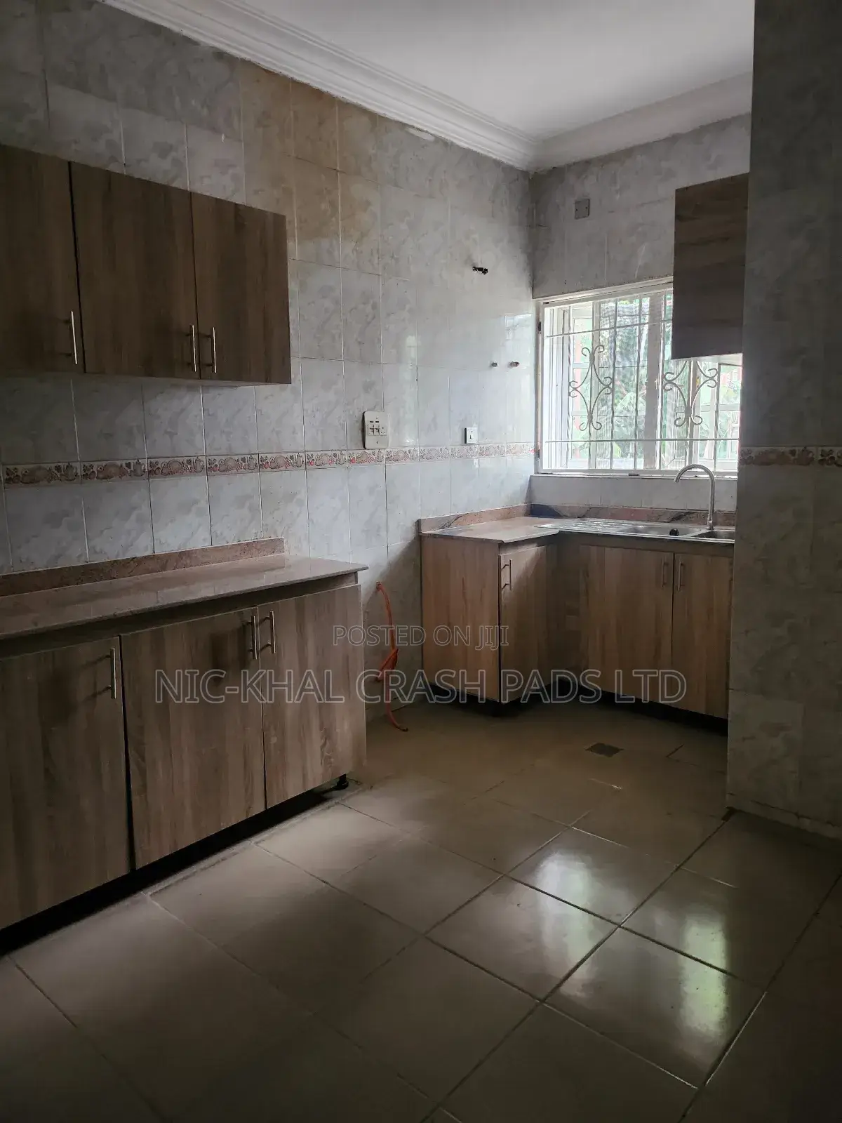 4bdrm Duplex in Jahi Gilmor for rent in Jahi