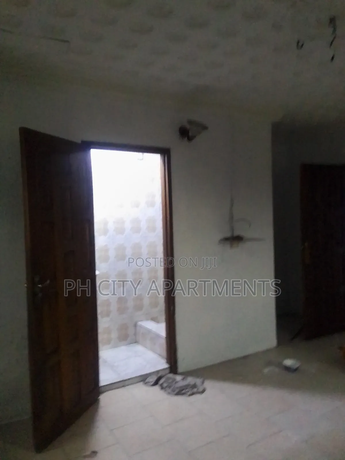 3bdrm Block of Flats in Mopol 19, Port-Harcourt for rent in Port-Harcourt