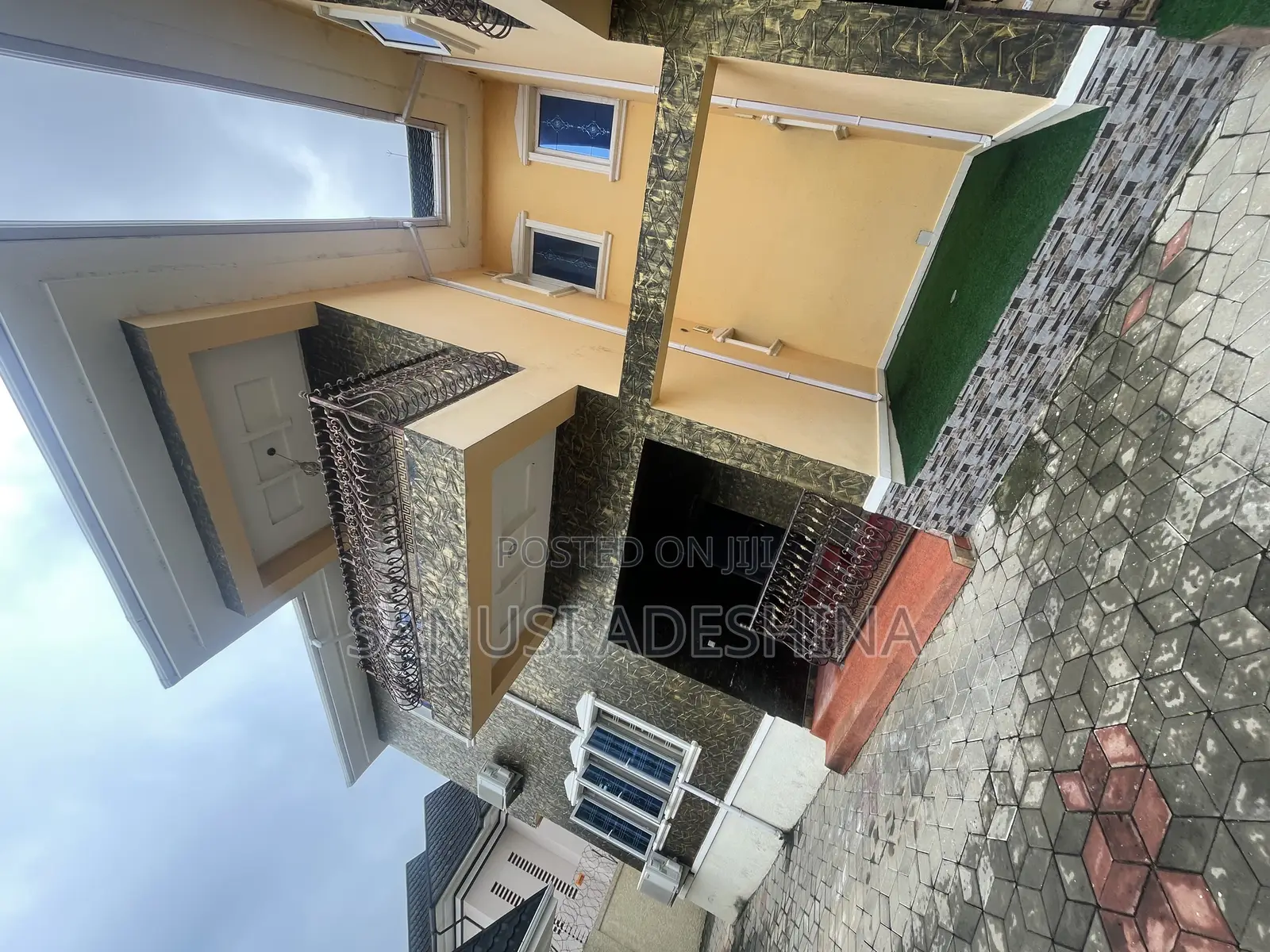 5bdrm Duplex in Jahi Gilmore Fct for rent in Jahi