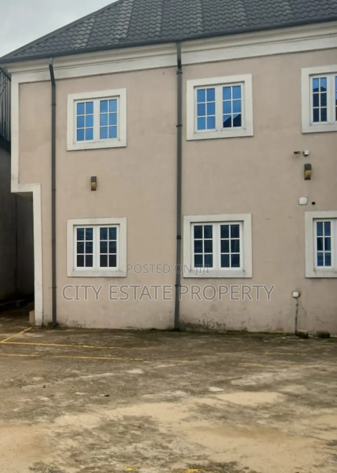 Warehouse for Sale in Ph in Port-Harcourt