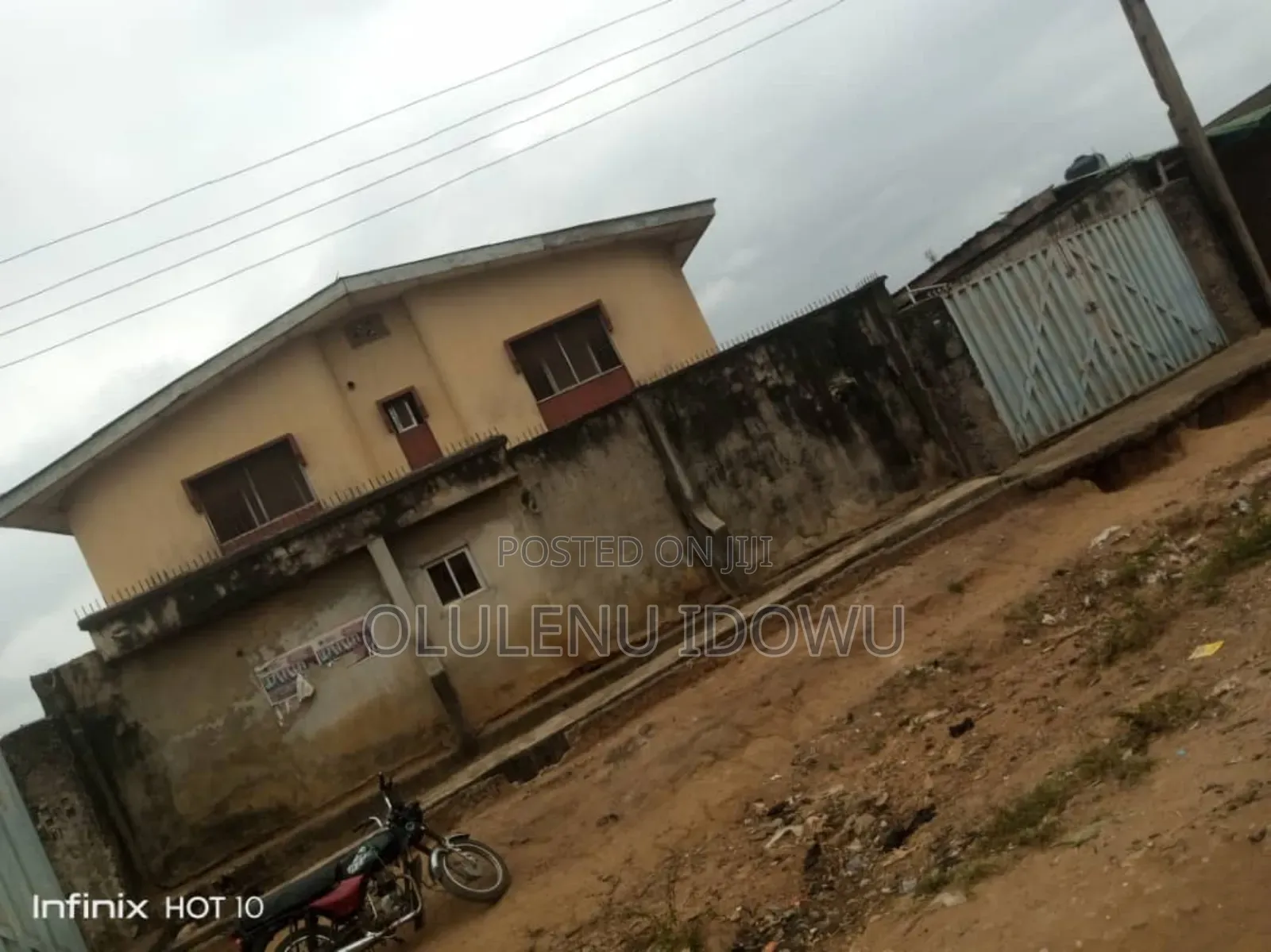 Furnished 3bdrm Block of Flats in Alimosho for sale in Alimosho