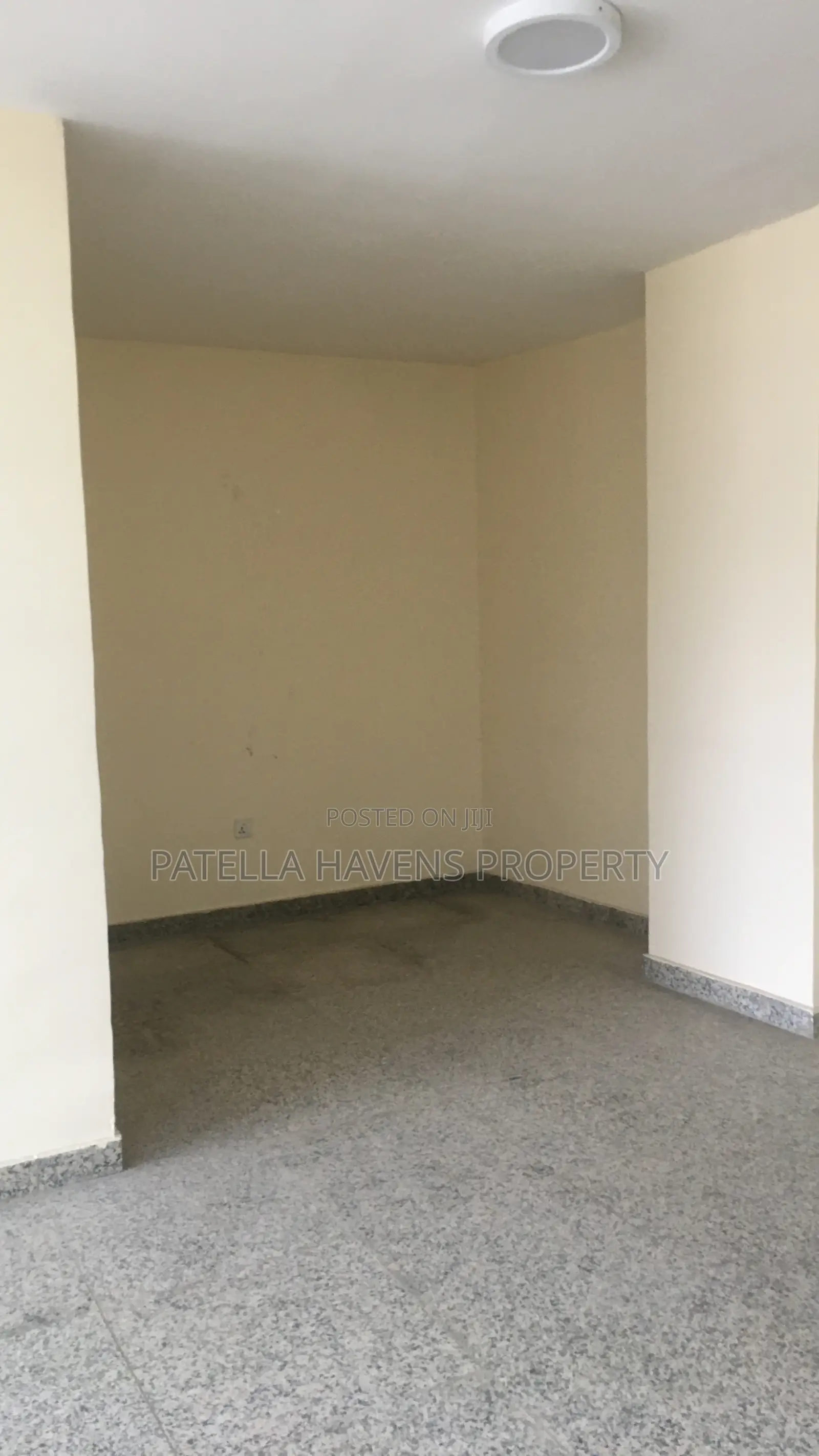 100sqm Office Space in Wuse
