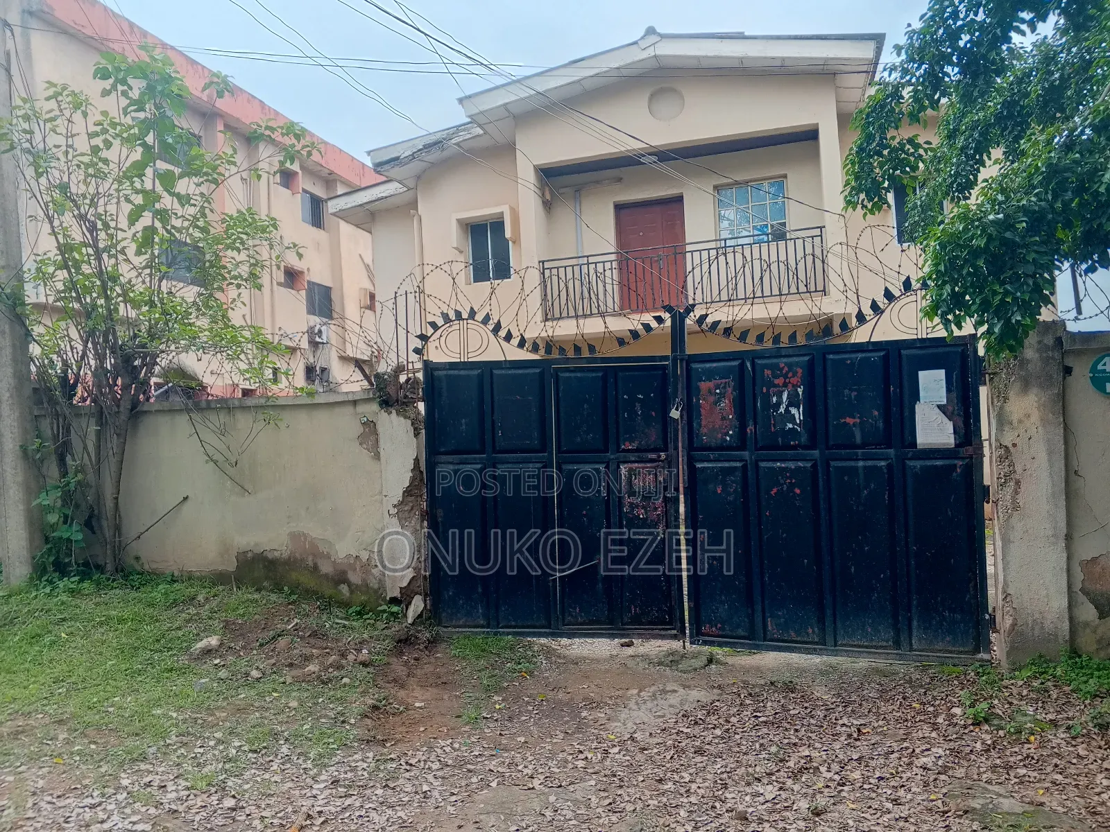 5bdrm Duplex in Zone 1 Ali Brothers for sale in Zone 1 / Wuse