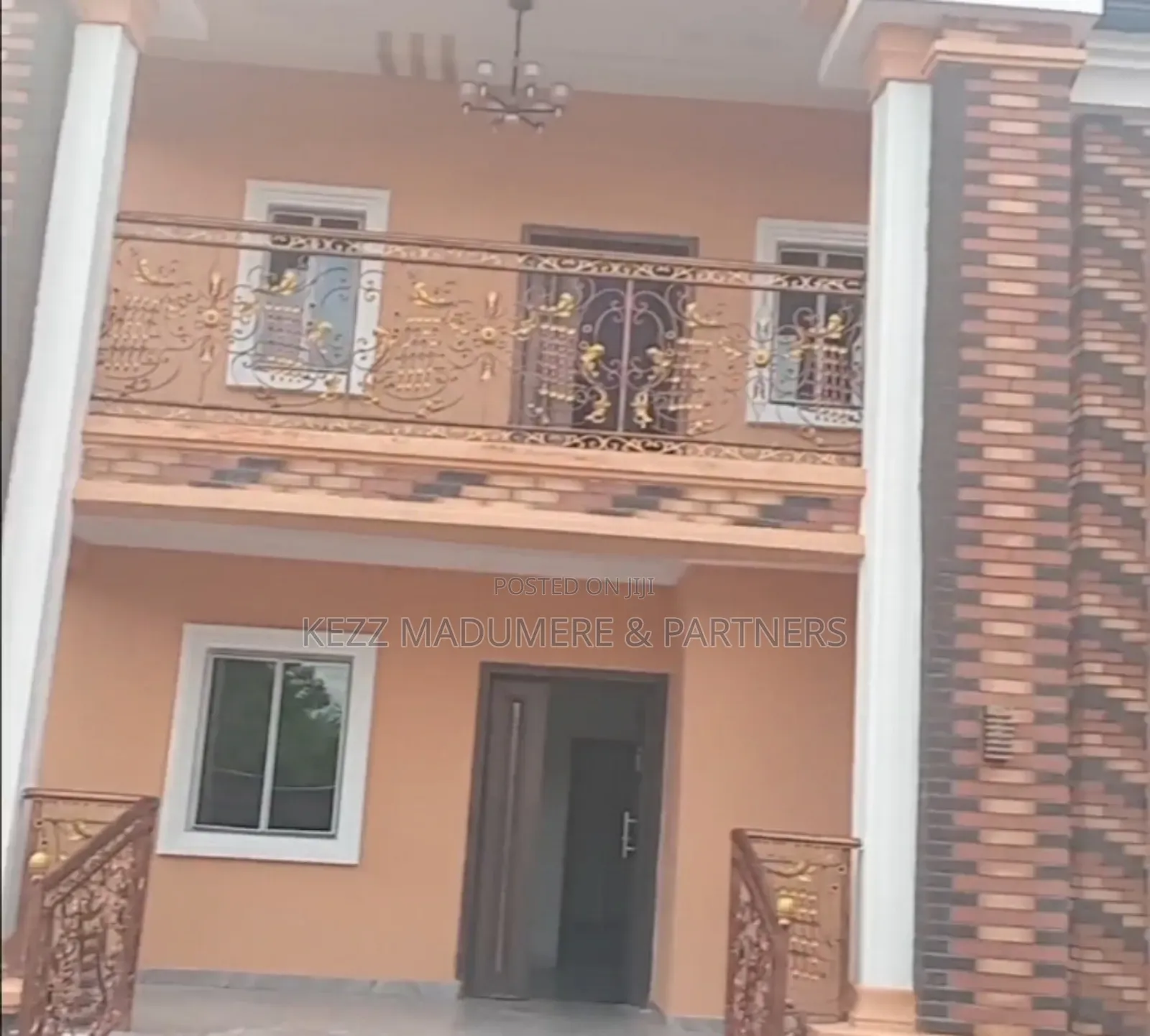 9bdrm Duplex in Ikenegbu Extension , for sale in Owerri