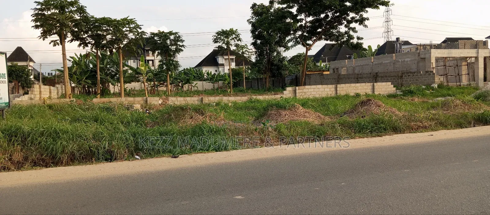 For Sale: One (1) Plot at Cedarwood Estate , Off Sars Rd ,Ph in Port-Harcourt