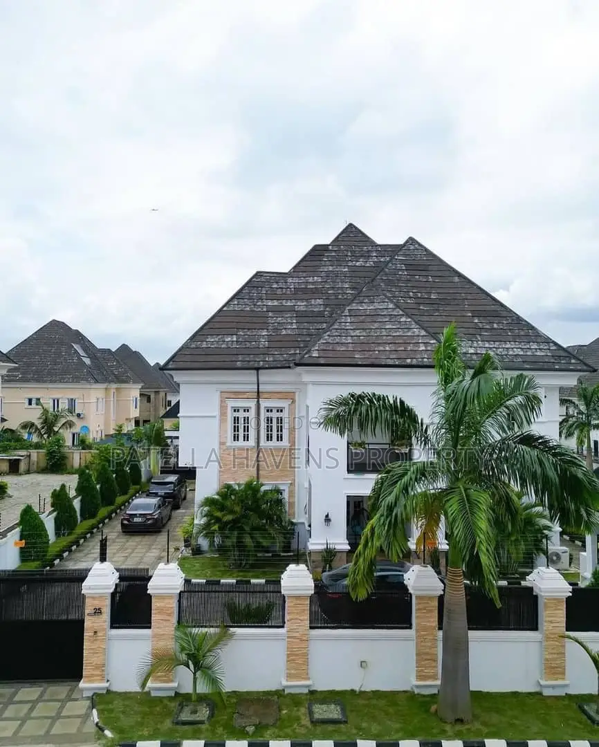 5bdrm Duplex in Karsana for sale in Karsana