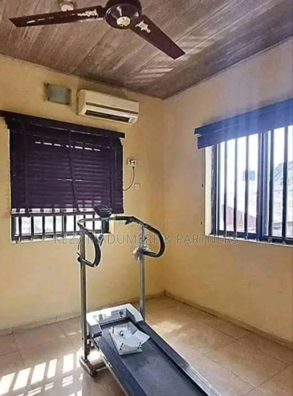 8bdrm Duplex in Dr Peter Odili , for sale in Port-Harcourt