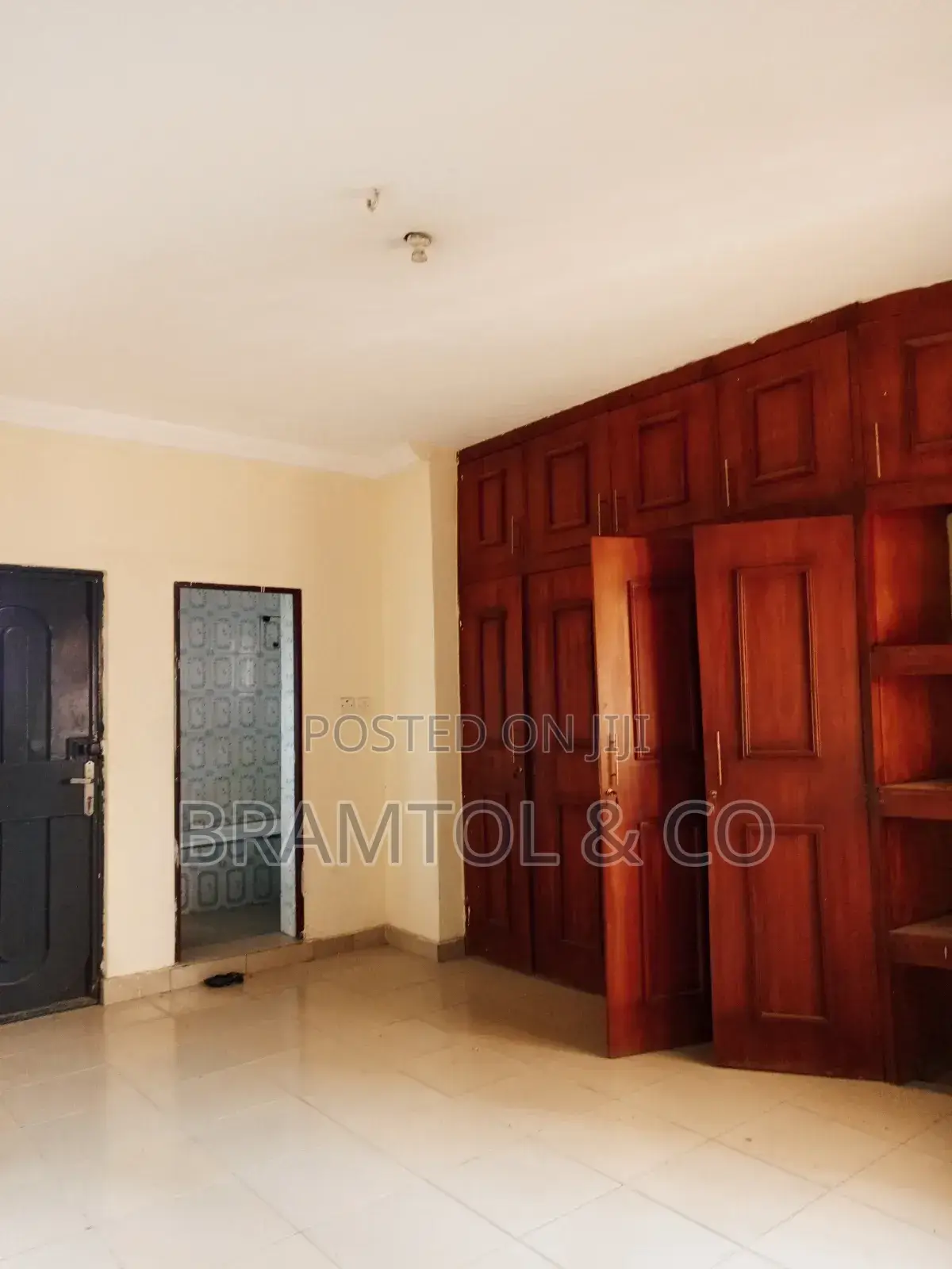 3bdrm Block of Flats in Zone 7 / Wuse for rent in Zone 7 / Wuse